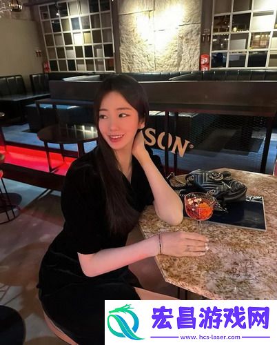 麻豆精品㊙️国产传媒MV男同感动全网，故事深刻到让人无法忽视！