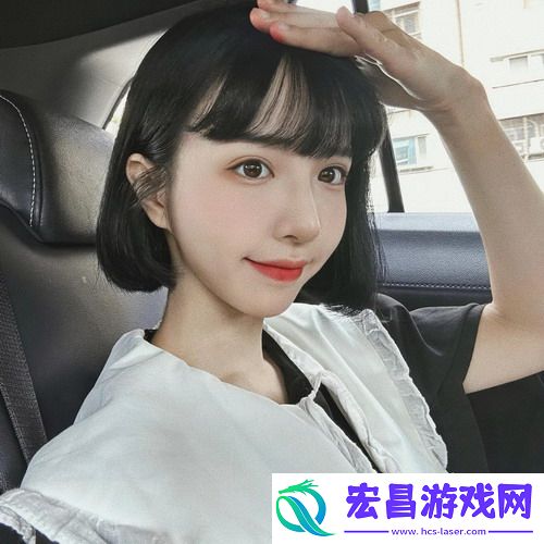 成品视频CRM999为何成为行业宠儿？功能强悍又上手简单，网友直呼：创作效率翻倍！