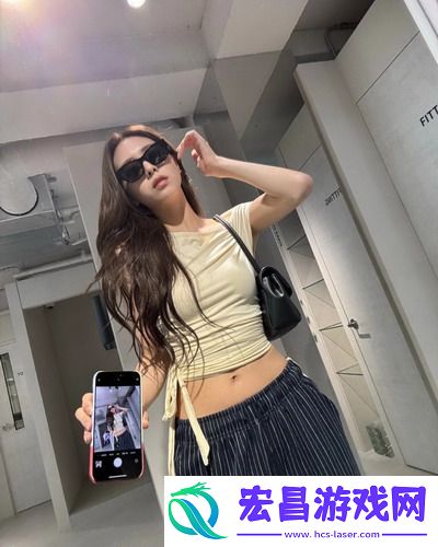 瞒着老公加班的HR中字戳中打工人痛点，网友感叹：KPI不只是考核，也是压力源！