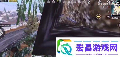 和平精英城堡卡进树bug怎么做到