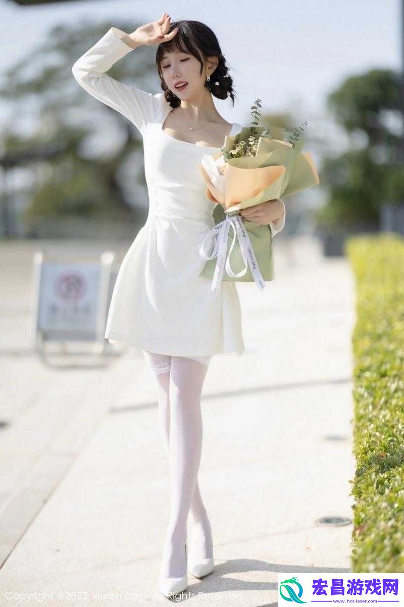 白丝美女高跟鞋