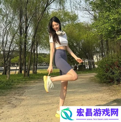 含羞草免费观看电视剧的背景故事全网讨论：真相揭晓后，网友直接破防！