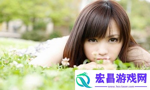 两个人的“我好爽太痒了小雪”