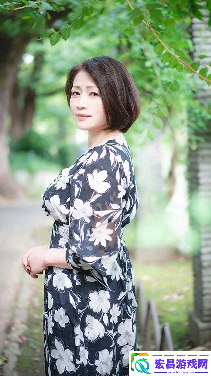 日本艺人友田真希