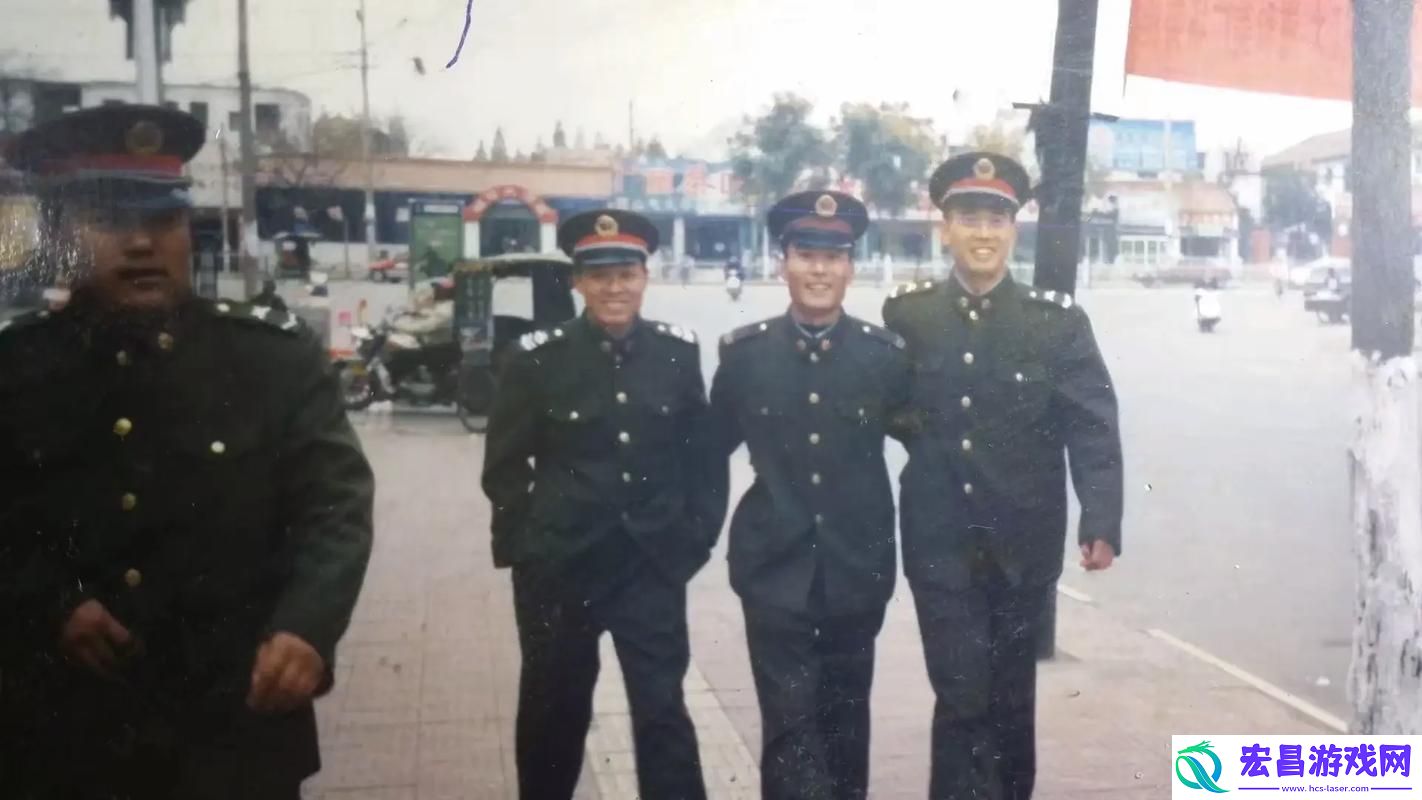 去部队被男朋友战友C的惊艳邂逅