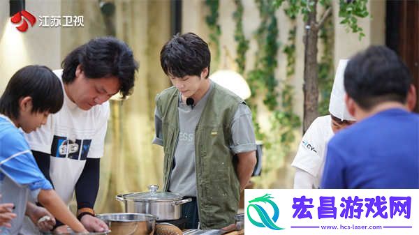 小小骑士一起冲“沙漠运动会”火热来袭！胡军、武艺上演手劲对决