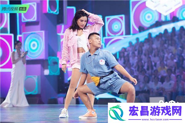 合唱吧！300首播09快女初战告捷07快男现场泪奔引发青春回忆