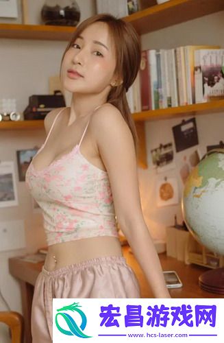 一面膜胸口一面吃下部位片段：神奇护肤法让你秒变吸睛焦点，来看看如何做到！