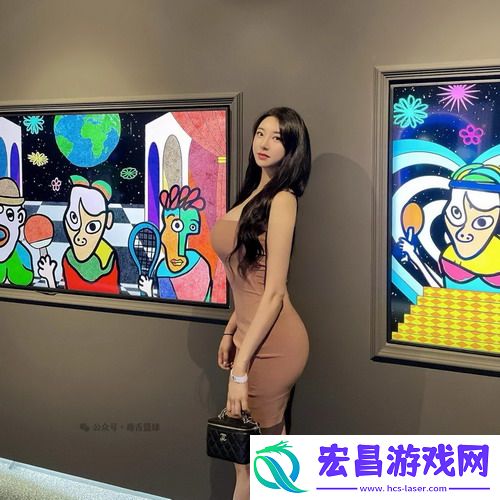 母亲开始慢迎迎合小心孩子：专家热议，这种养育方式到底是爱还是束缚？