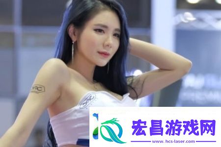 姐姐用脚帮我设