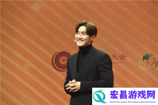 SM娱乐李圣洙共同代表与SUPER