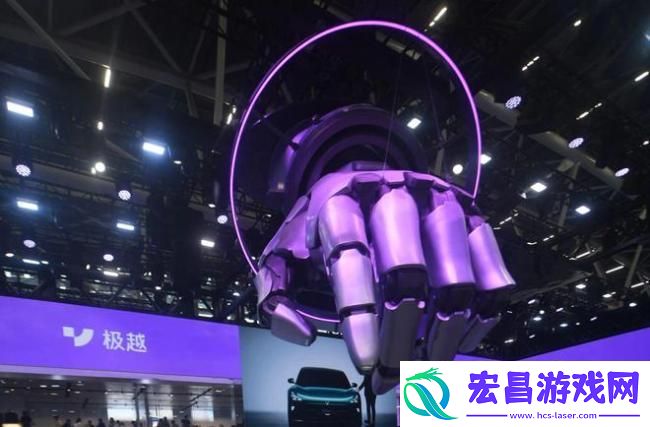 全最惨的极越车主拆报废车续命