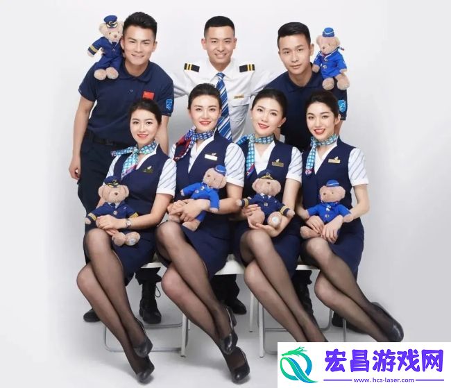 空姐职业装为什么是短裙加丝袜