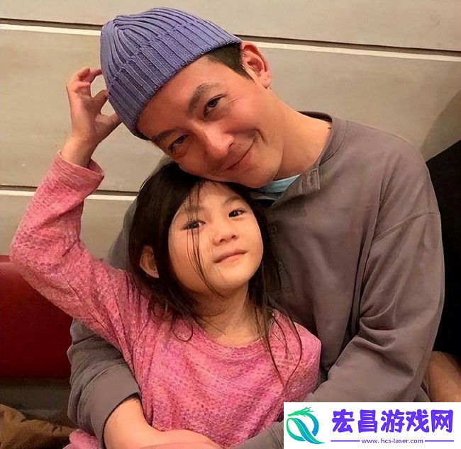 陈冠希女儿学校被烧