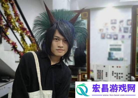 “杀马特之父”罗福兴已财富自由工作2天月入5万