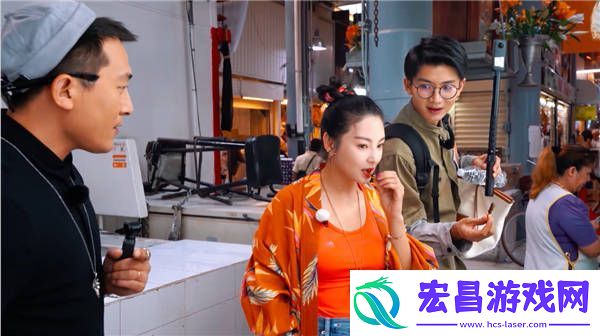 与张雨绮吃蜘蛛