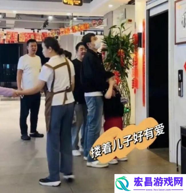 沈腾方秒否认和林允恋情