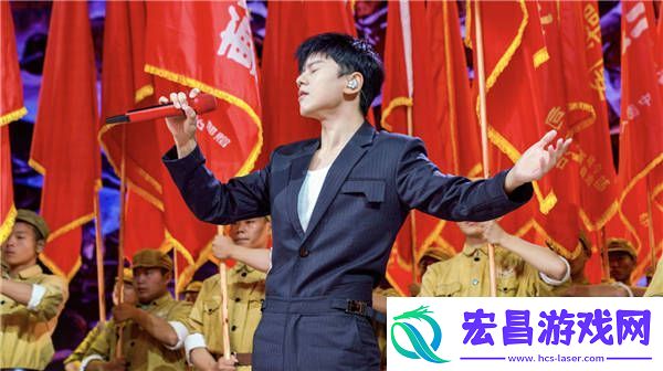张杰参加英雄儿女文艺晚会