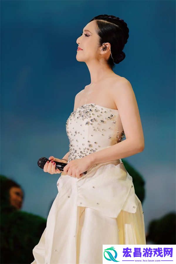 杨千嬅广州连开7场体育馆演唱会创纪录