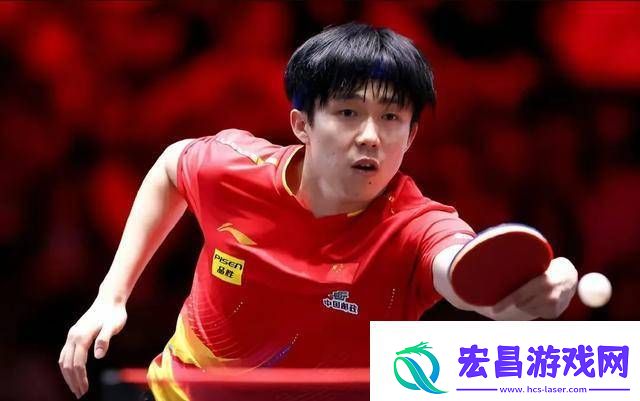 友偶遇王楚钦逛新加坡环球影城
