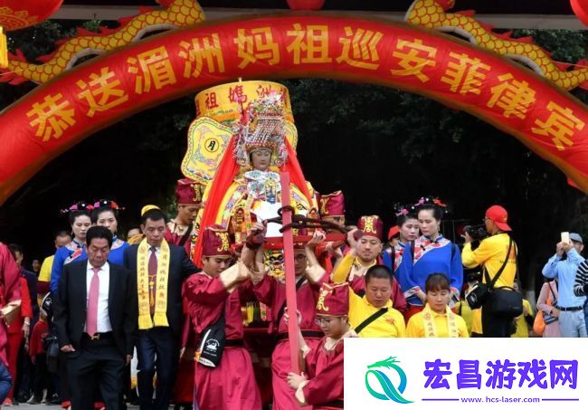 陈意涵邀你来福建逛城门看游神