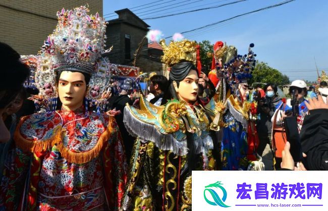 陈意涵邀你来福建逛城门看游神
