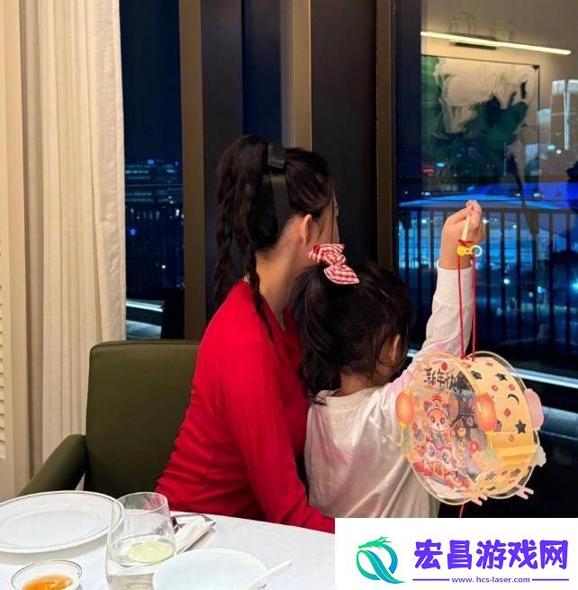 宣云首次曝光女儿照片
