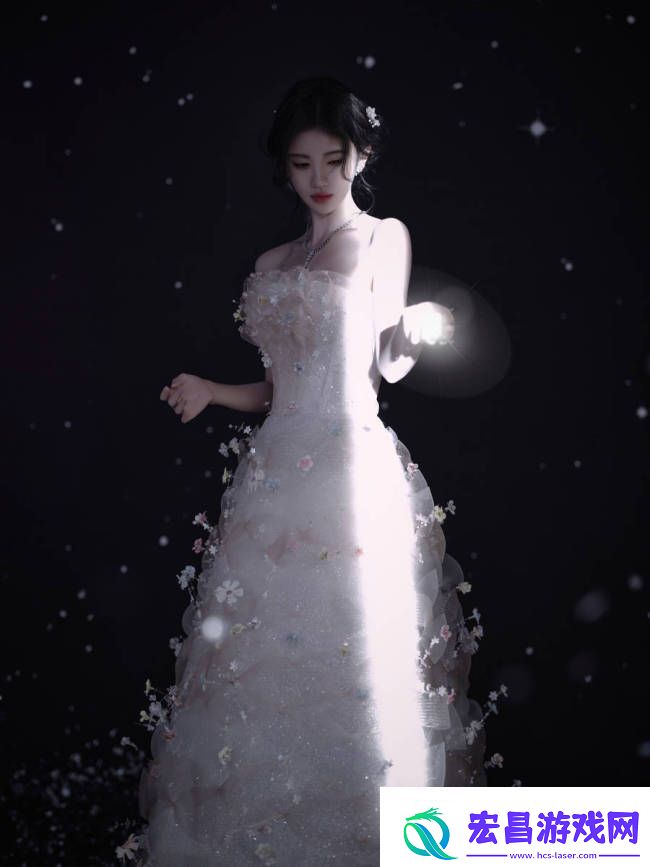 鞠婧祎元宵美照释出