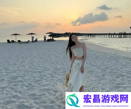 麻豆丨国产丨白浆秘境洗澡，揭秘现代人生活的无奈与幽默，网友直言：这就是我！
