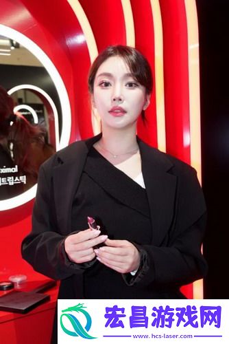 揭开18may19-XXXXXL56edui的神秘面纱：一场从虚拟到现实的奇妙旅程