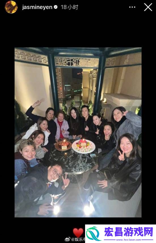 甄子丹女儿晒生日美照