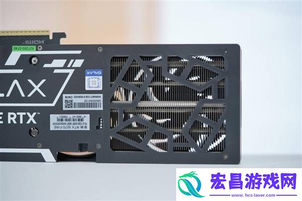 三折大扇叶！影驰RTX