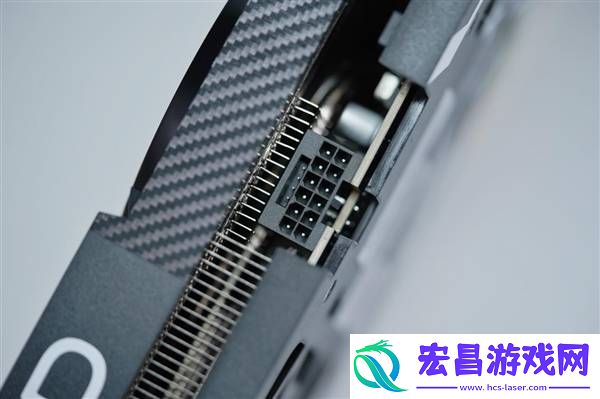 三折大扇叶！影驰RTX