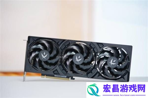三折大扇叶！影驰RTX