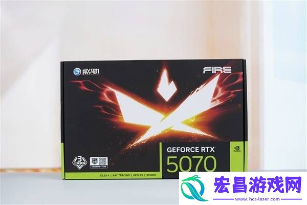 三折大扇叶！影驰RTX