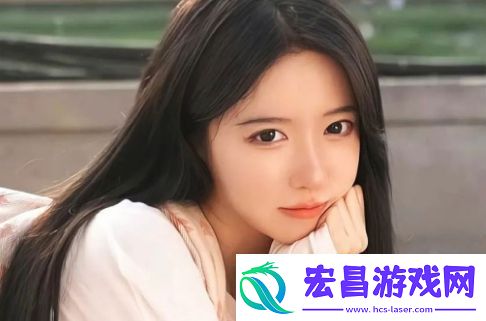 美女主播泰国旅游开直播