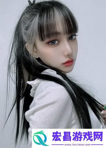 大狗锁住女人：一场意外的闹剧，究竟是狗的忠诚还是女人的勇敢！