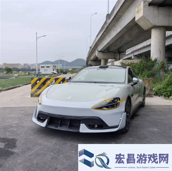 有点帅！小米SU7