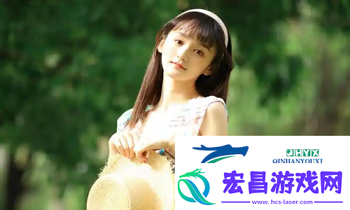 初中女生光溜溜身子