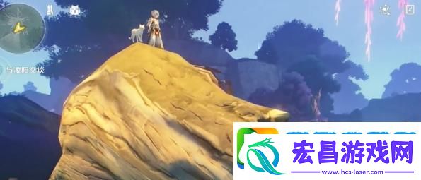 鸣潮榕树上的弯月亮成就怎么达成