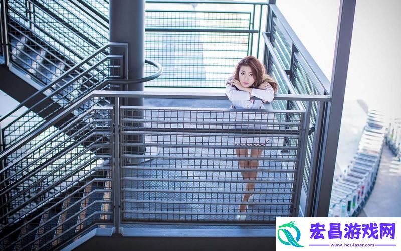 装睡故意把腿张开给公