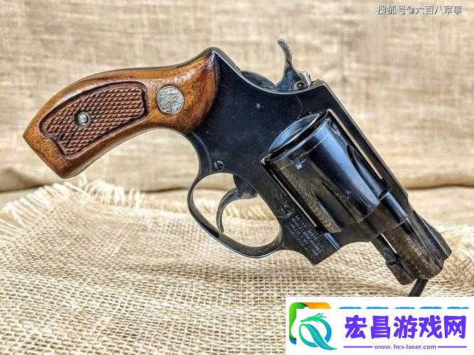 堡垒之夜手游左轮手枪威力究竟如何