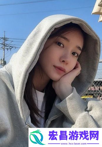 91在线**精品㊙国产三年：网友直呼，这才是快乐源泉，笑到停不下来！ 