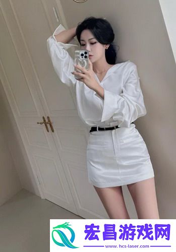 贴心服务体验：头等舱客服的特殊待遇2中字引发热议！