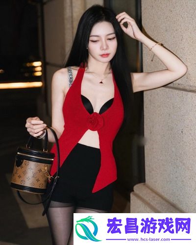 麻豆精品㊙️国产传媒MV男同：兄弟情深似海，爆笑桥段引发全场笑声不断，堪比喜剧之王！