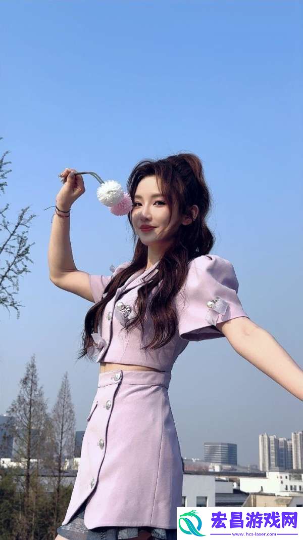 解说小鹿发布户外**