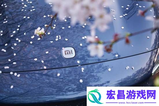 雷军分享SUV车型小米YU7宣传图