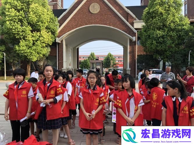 手游玩家共筑美好城
